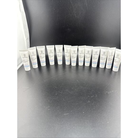 15- La Roche-Posay MELA B3 Serum Dark Spot Corrector 3ml 0.1fl.oz Exp 11/26 - Picture 1 of 2
